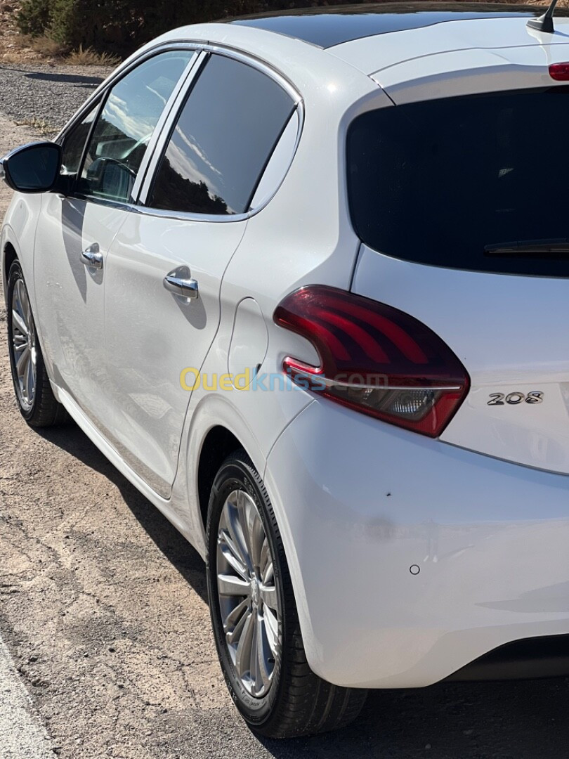 Peugeot 208 2019 Allure Facelift