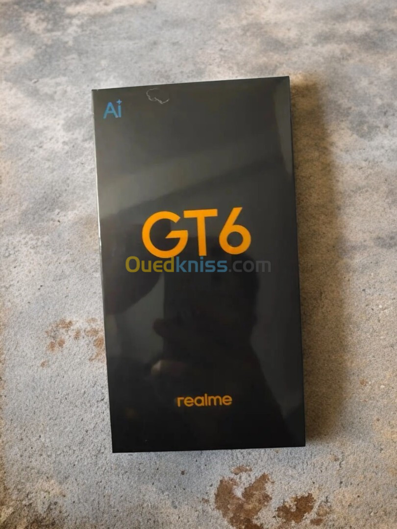 Realme gt6 china 16/512