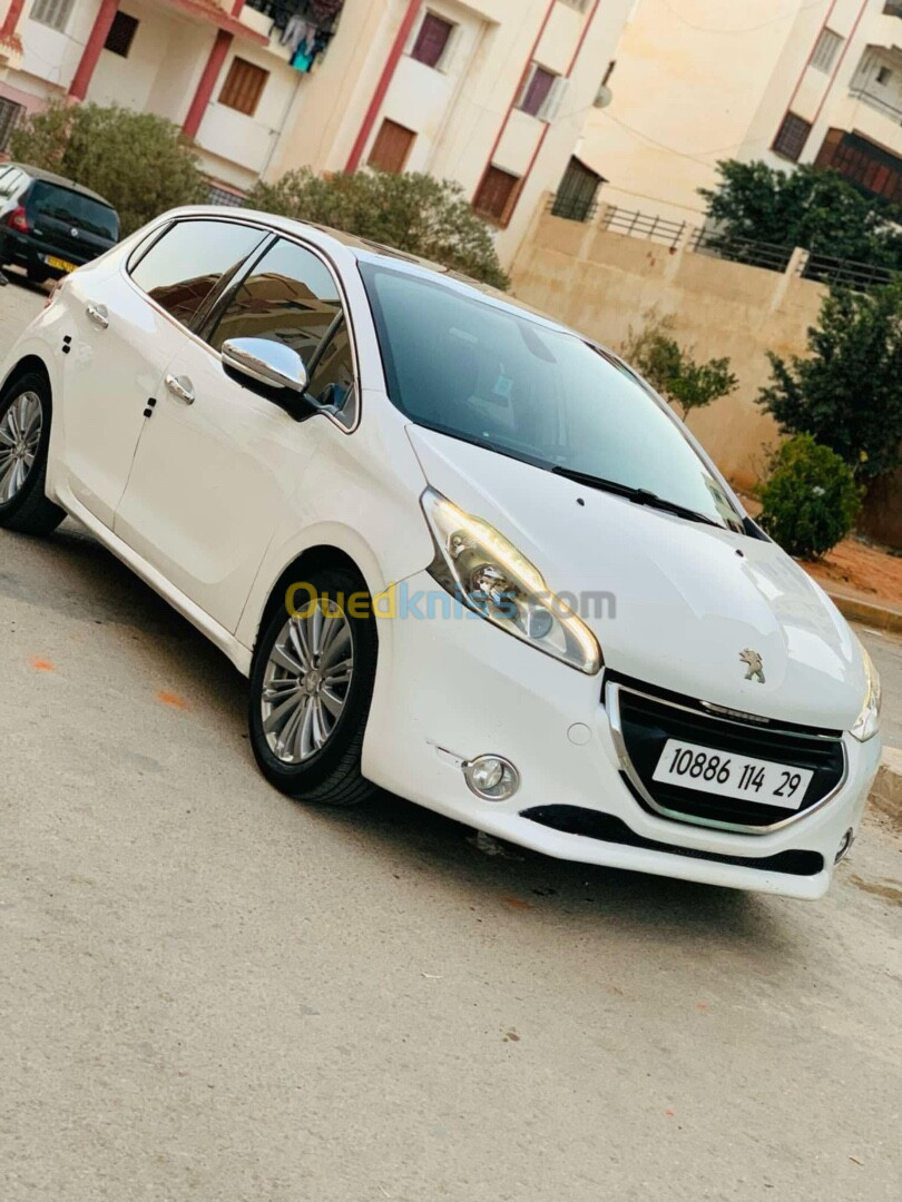 Peugeot 208 2014 Allure