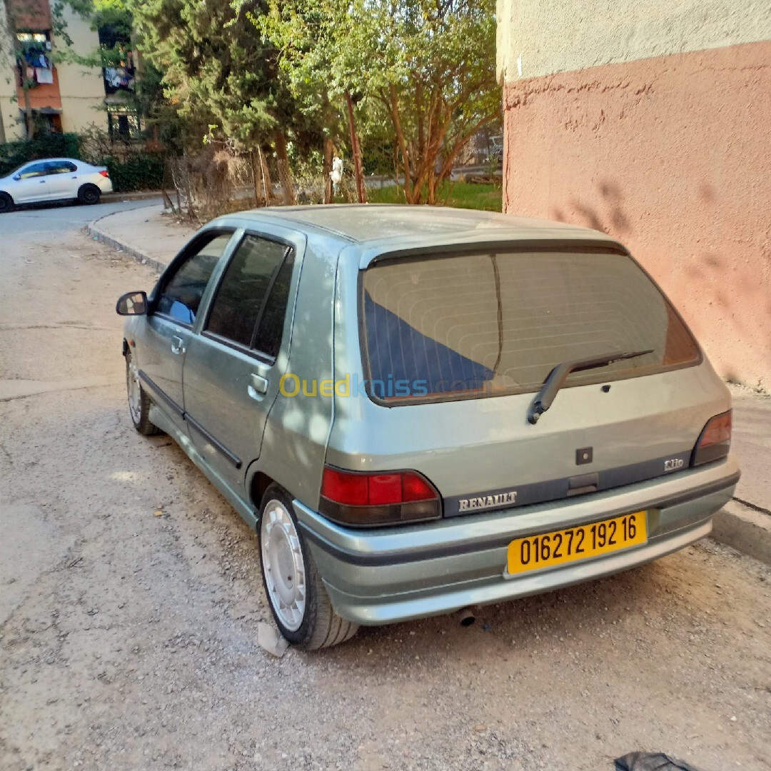 Renault Clio 1 1992 Baccarat