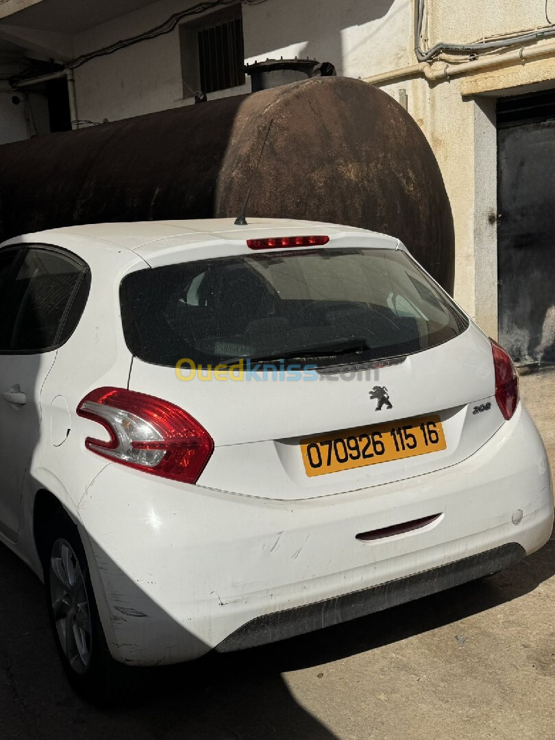 Peugeot 208 2015 Active Facelift