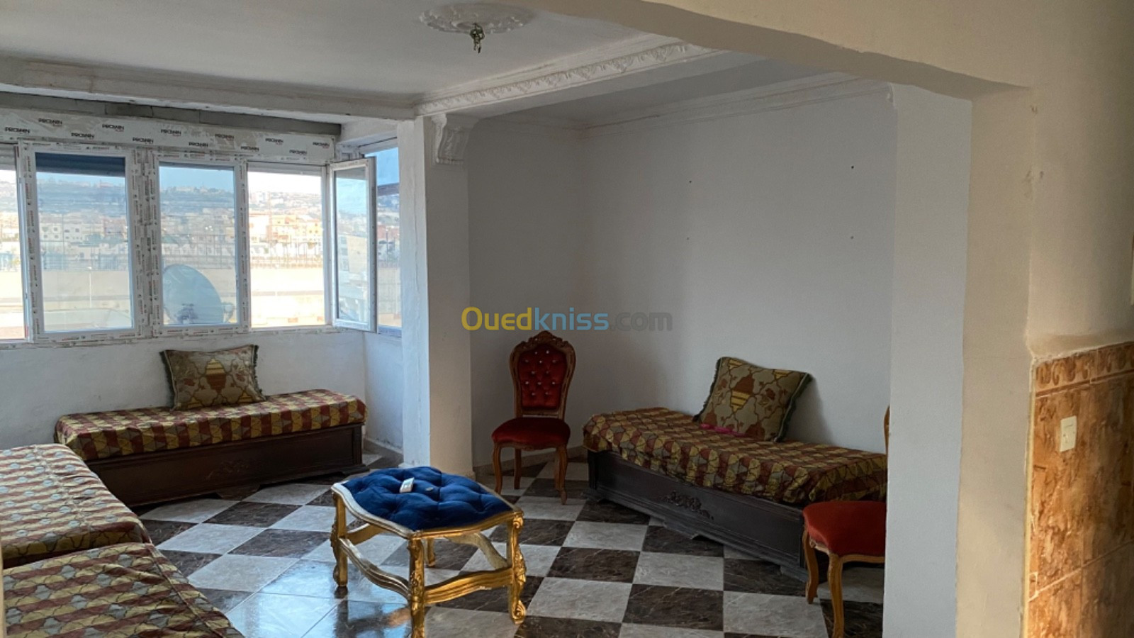 Location vacances Appartement F4 Mostaganem Mostaganem