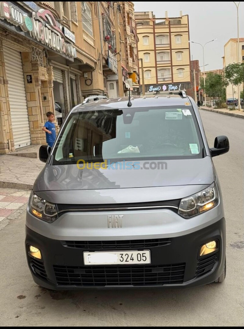 Fiat DOBLO 2024 DOBLO ITALIEN