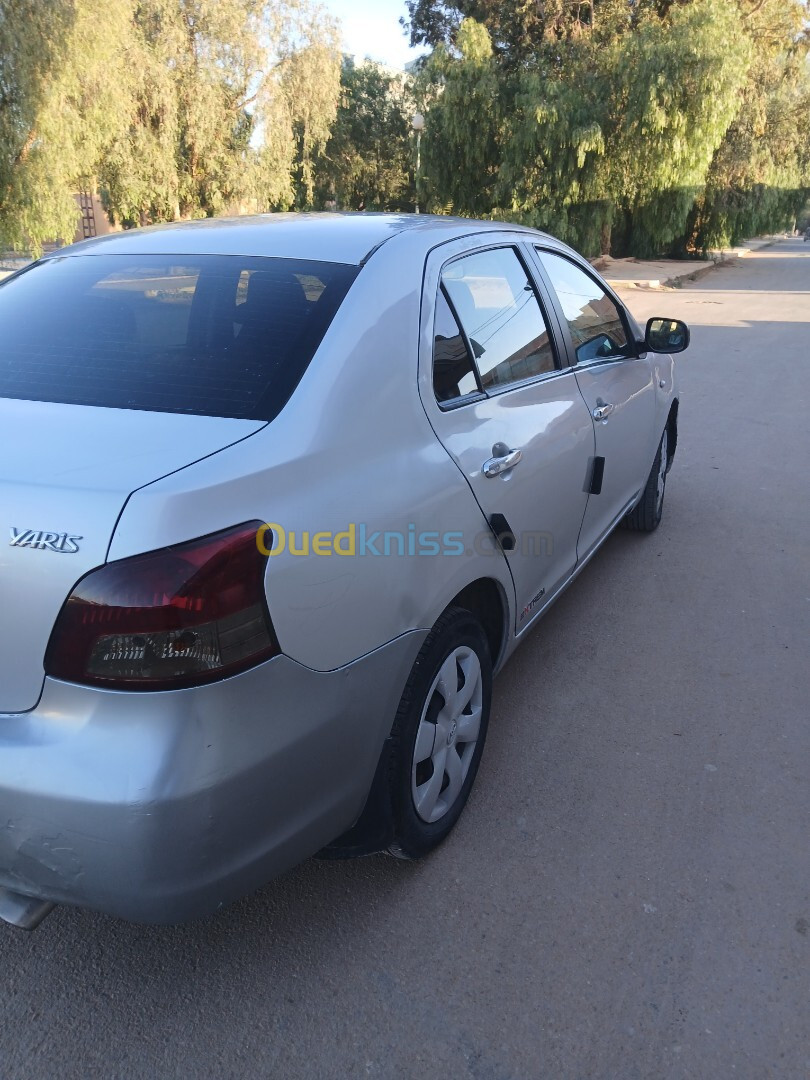 Toyota Yaris Sedan 2009 Yaris Sedan