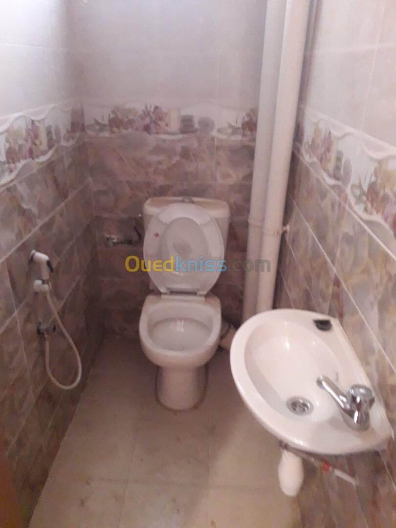 Location Appartement F5 Alger Souidania