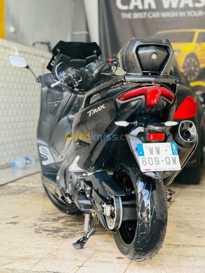 Yamaha Tmax 560 2022