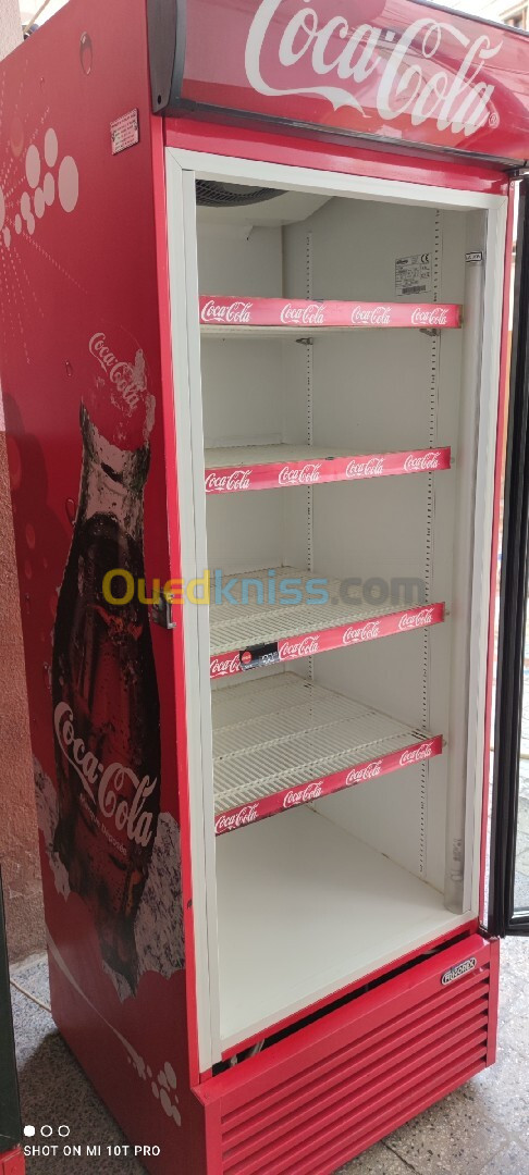 Frigo coca original très bon état 