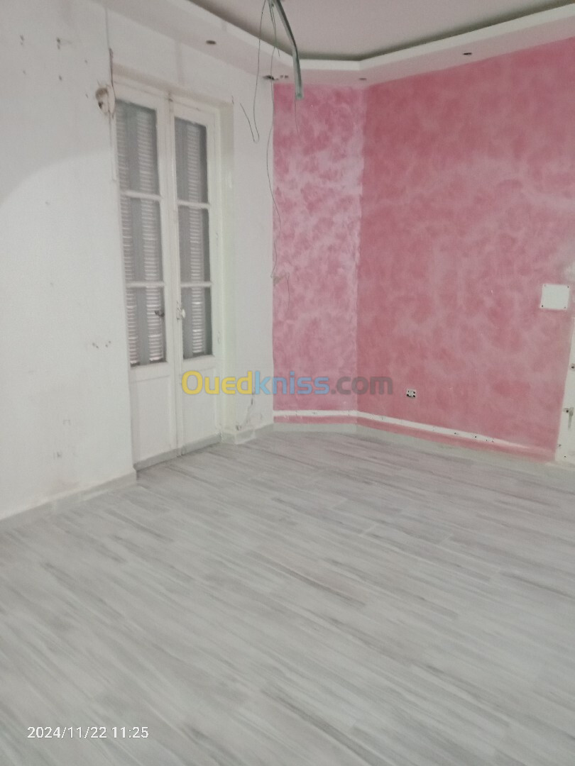 Location Appartement F05 Annaba Annaba