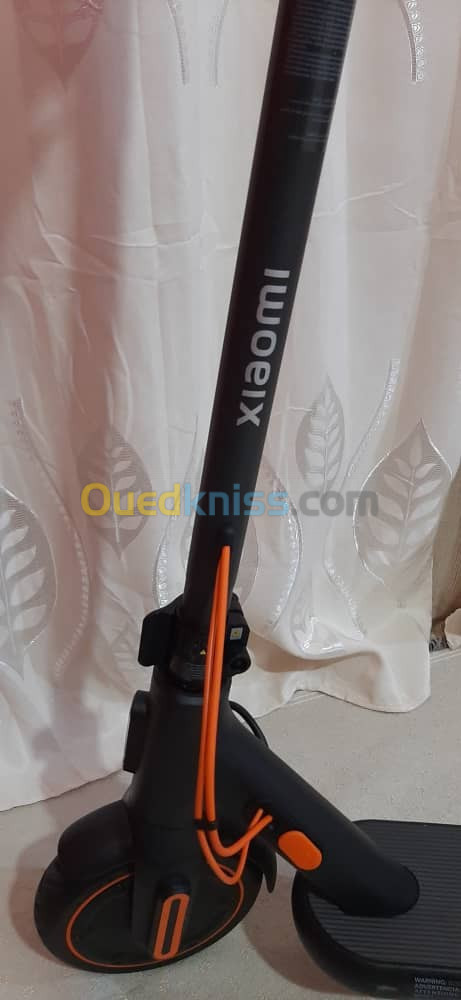 Trottinette Xiaomi 4 go