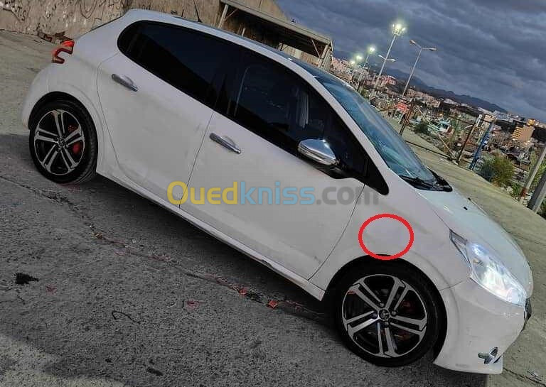 Peugeot 208 2013 Allure