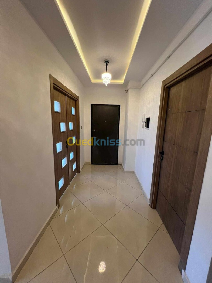 Location Appartement F3 Oran Bir el djir