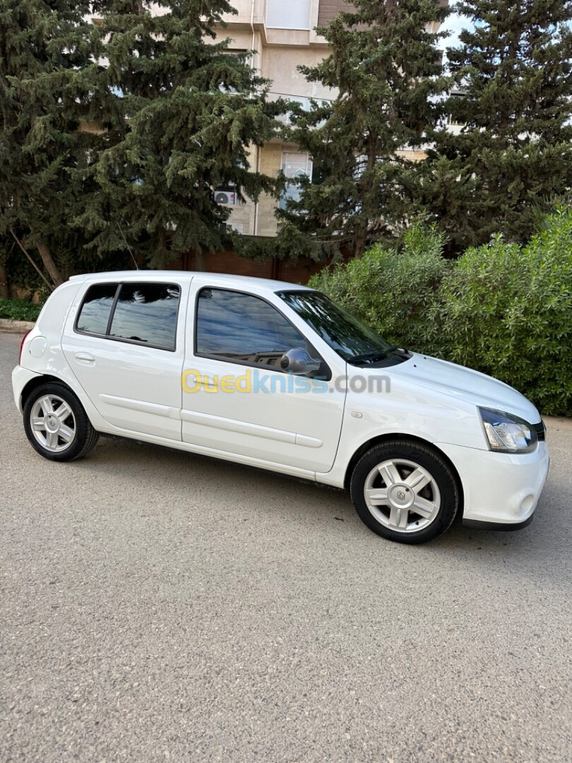 Renault Clio Campus 2015 Facelift