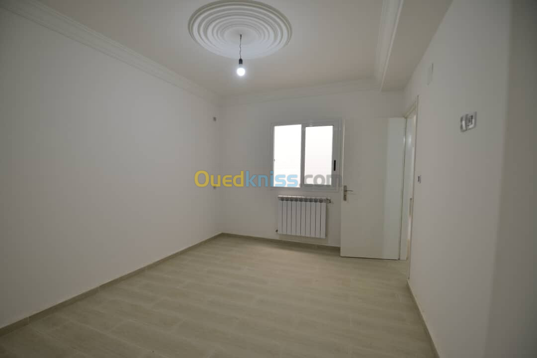 Vente Appartement F2 Alger Bordj el kiffan