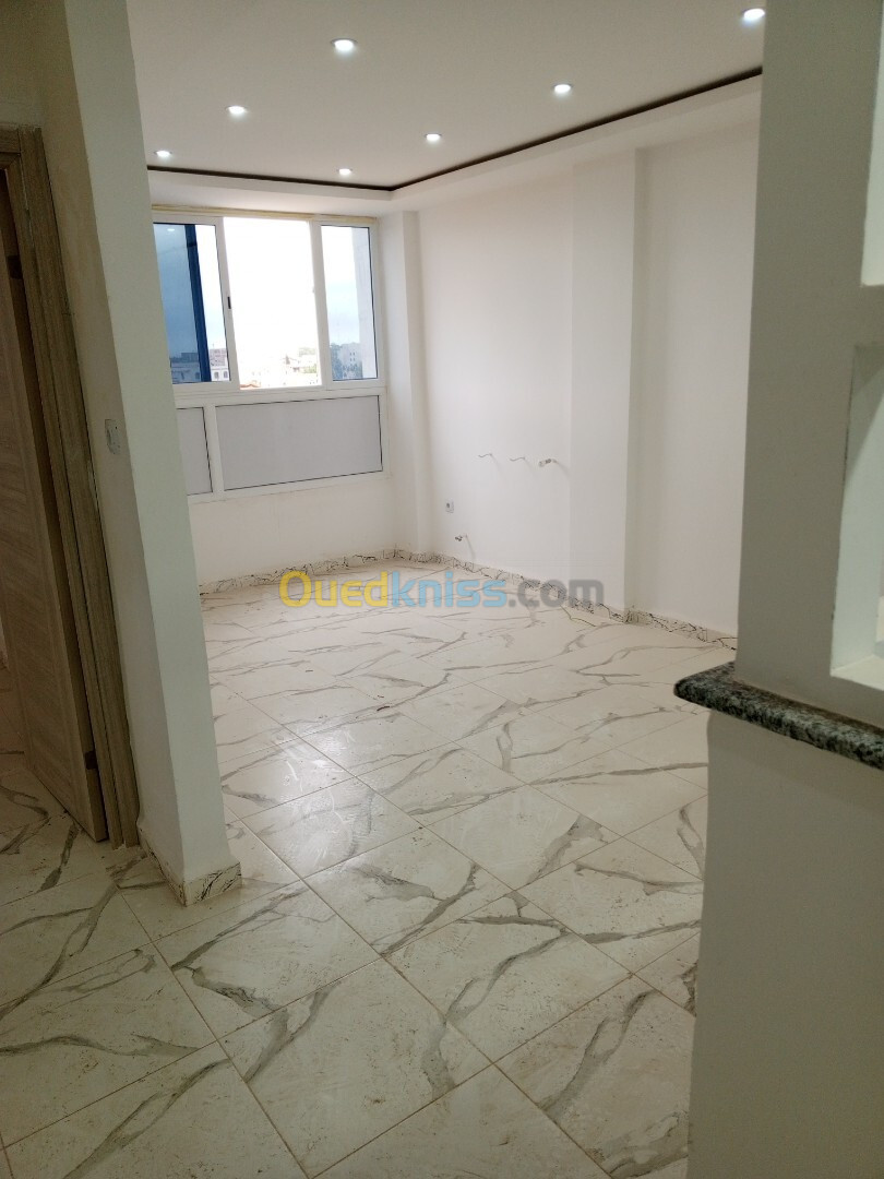 Vente Appartement F2 Alger Bordj el kiffan