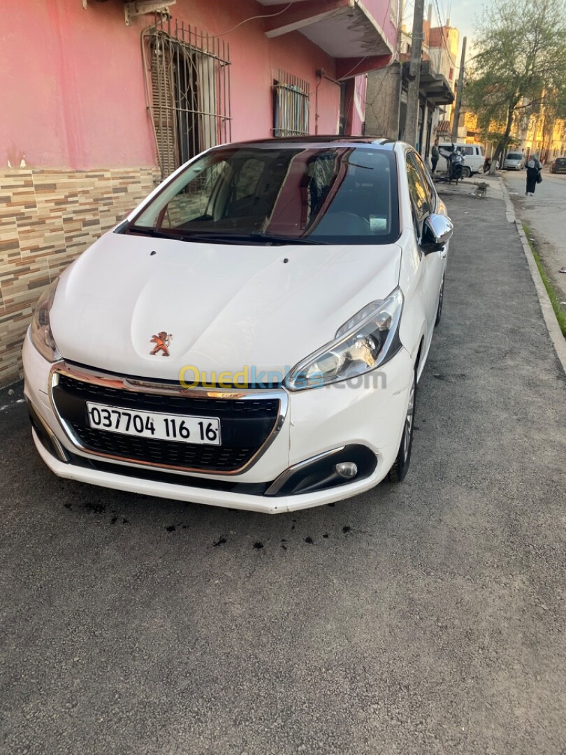 Peugeot 208 2016 Allure