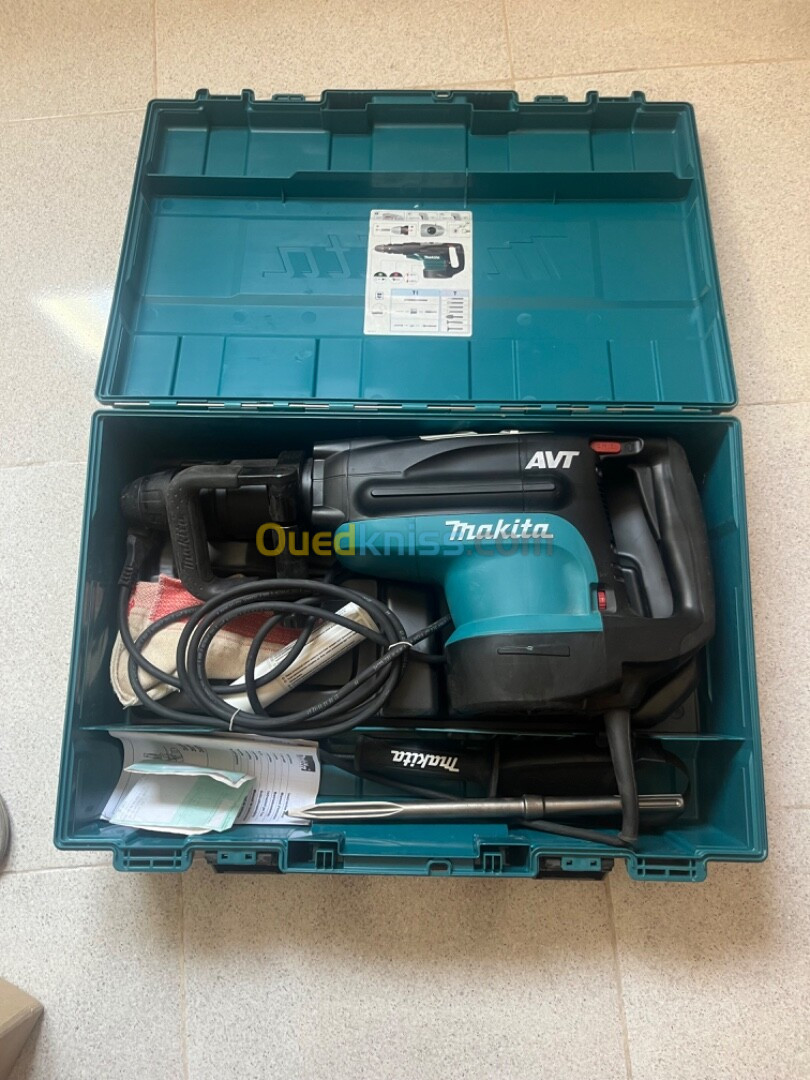 Perforateur Burineur Makita HR5210C