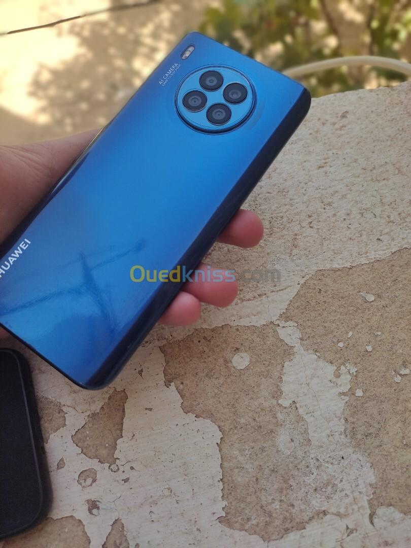 Huawei Nova 8i