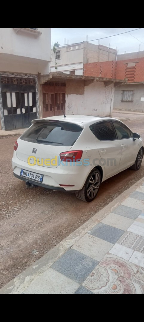 Seat Ibiza 2015 Black Line