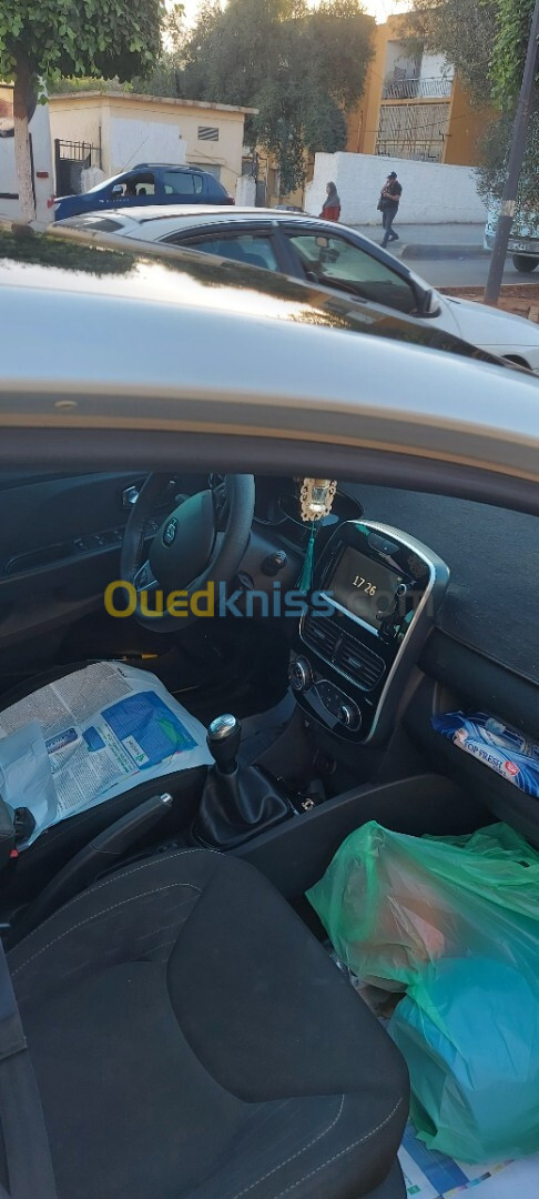 Renault Clio 4 2019 Limited 2