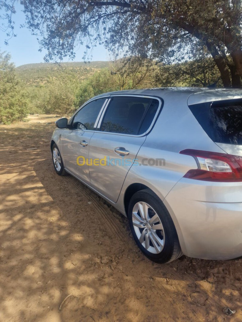 Peugeot 308 2015 Allure