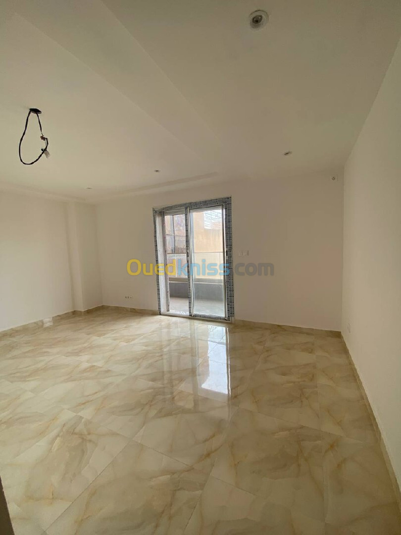 Vente Appartement F4 Alger El achour