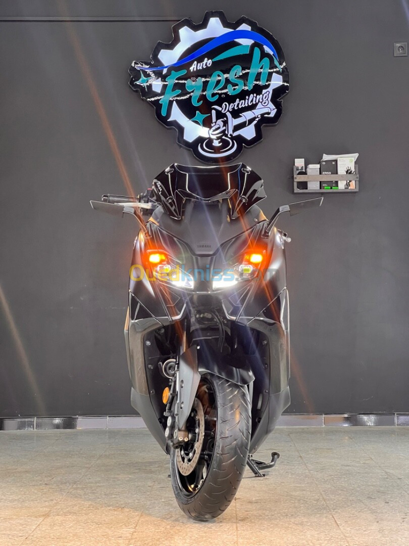 Tmax Yamaha 2022