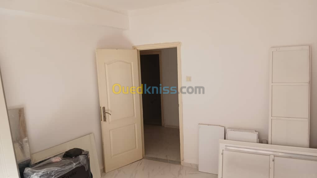 Location Appartement F4 Tipaza Fouka