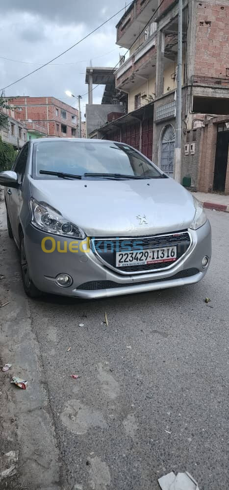 Peugeot 208 2013 Allure