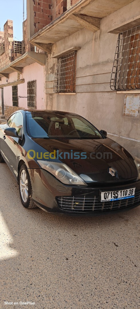 Renault Laguna Coupé 2010 Laguna Coupé