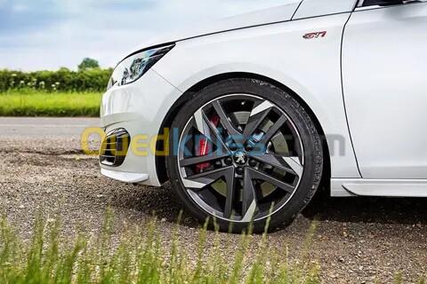 Peugeot 308 2021 GTI