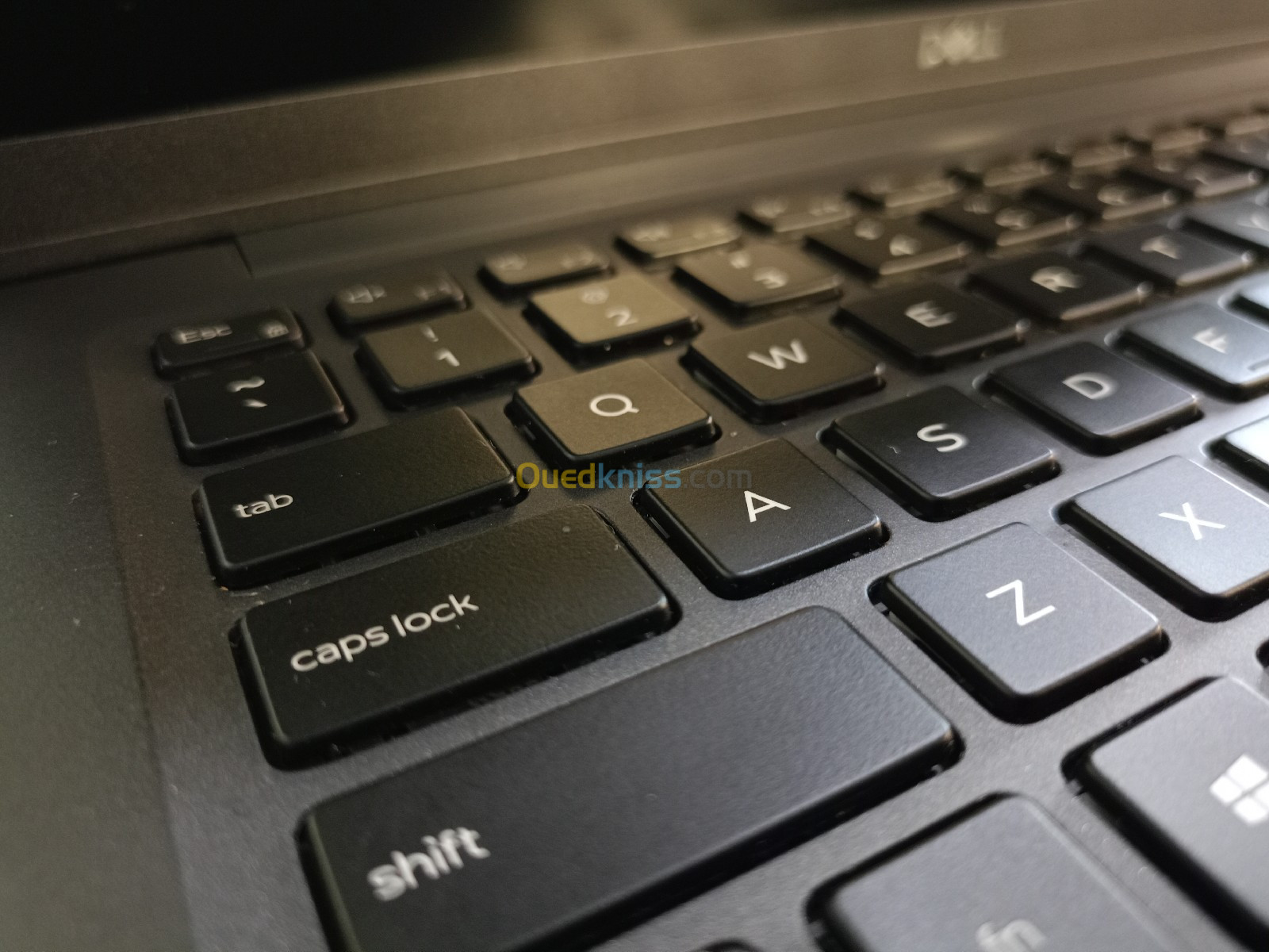 Dell latitude 7400