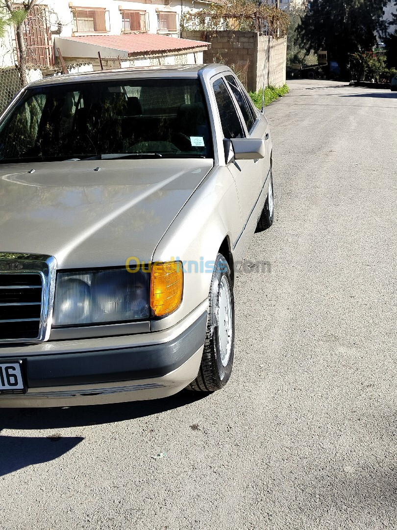 Mercedes Classe E 1990 Classe E