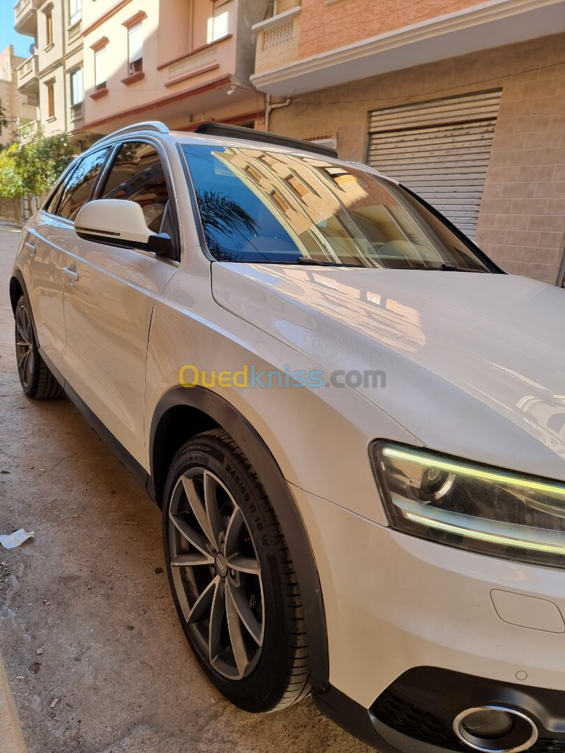 Audi Q3 2015 Off Road