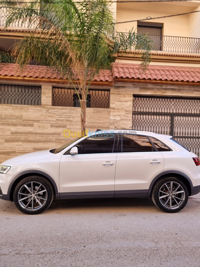 Audi Q3 2015 Off Road