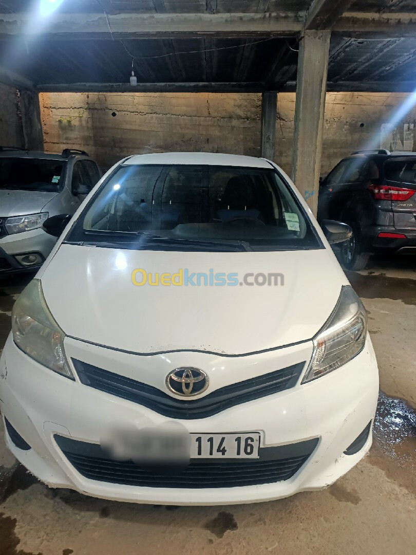 Toyota Yaris 2014 