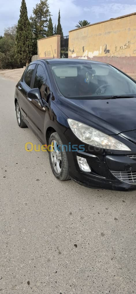 Peugeot 308 2011 