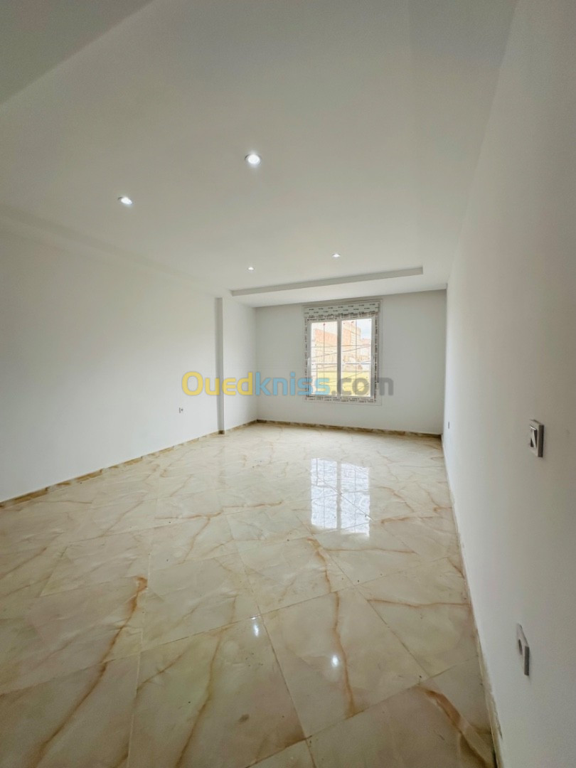 Vente Appartement F4 Oran Bir el djir