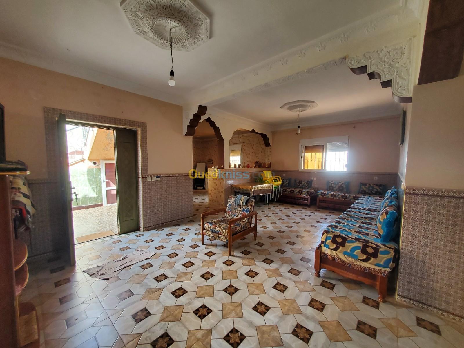 Location vacances Niveau De Villa F2 Tlemcen Marsa ben mhidi