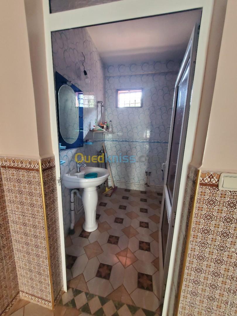 Location vacances Niveau De Villa F2 Tlemcen Marsa ben mhidi