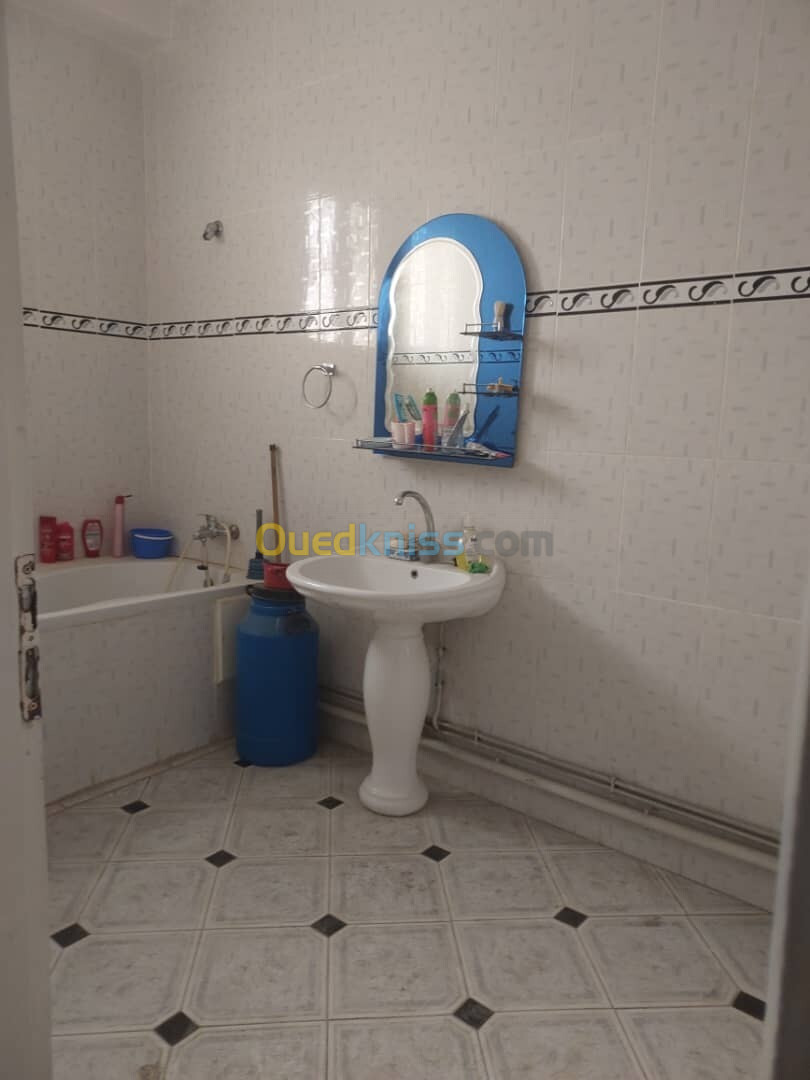 Location Appartement F4 Alger Bab ezzouar