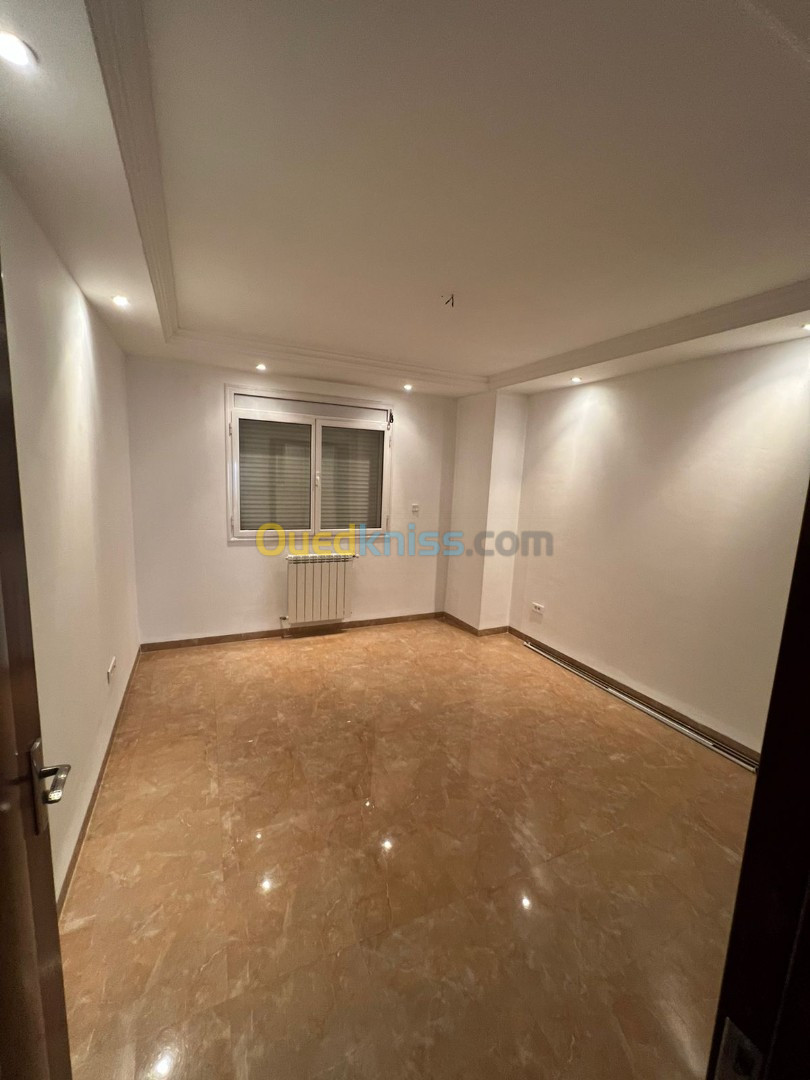 Location Appartement F5 Alger Said hamdine