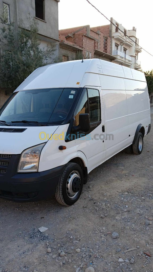 Ford Transit 2012