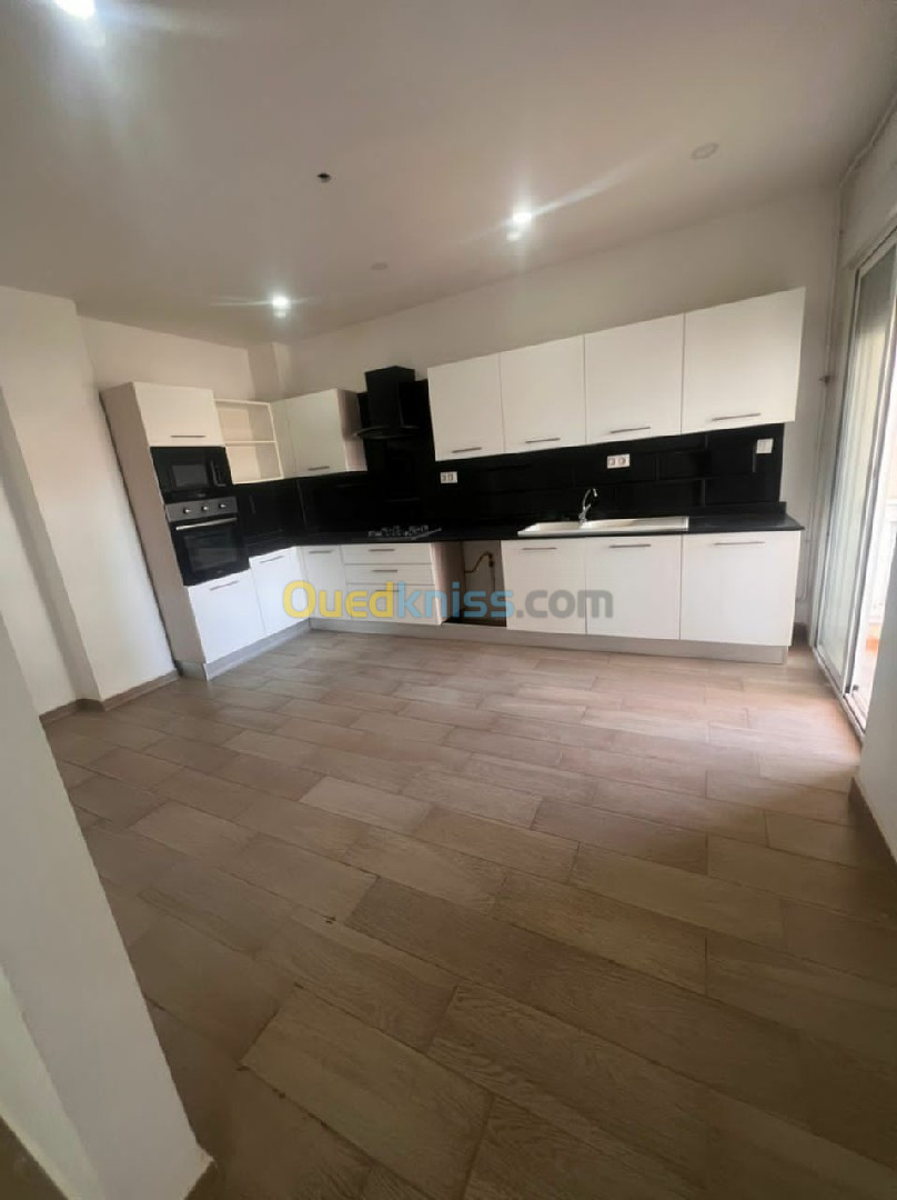 Vente Appartement F4 Oran Bir el djir