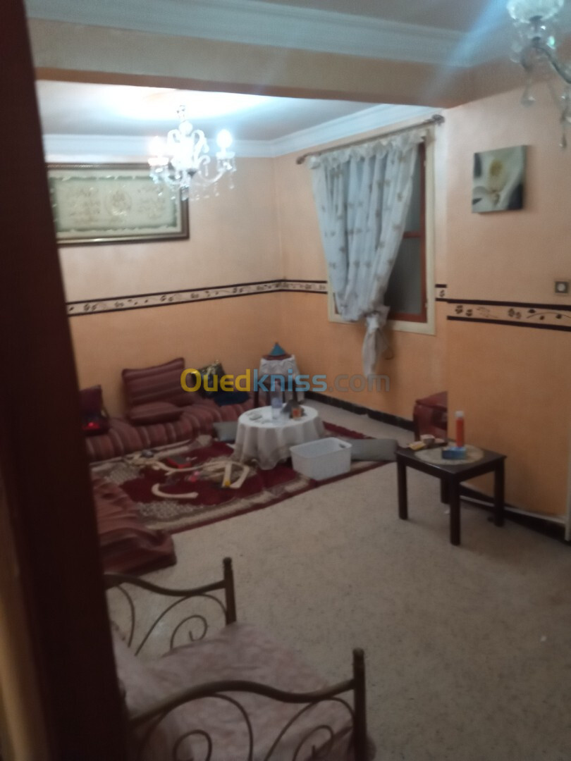 Location Appartement F3 Blida Blida