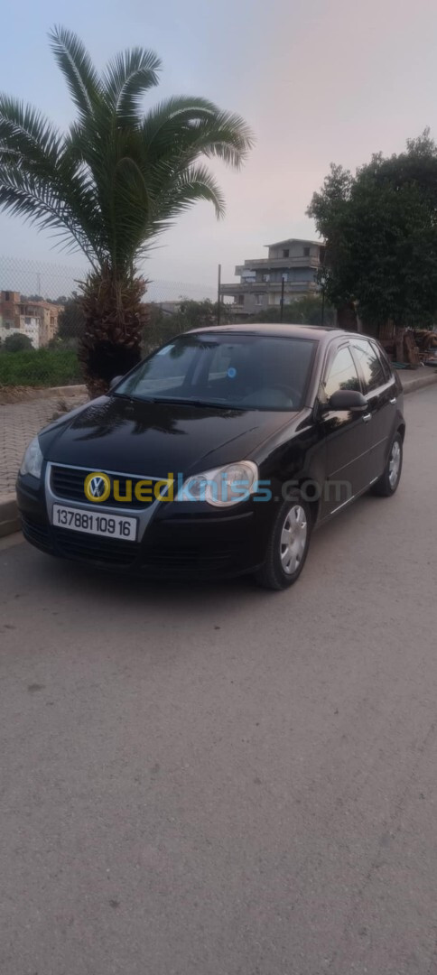 Volkswagen Polo 2009 Black et Silver