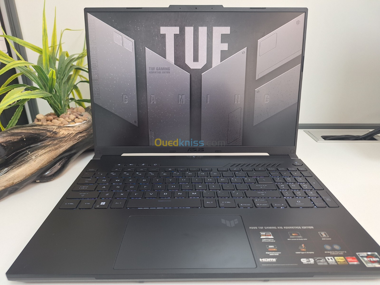 [Vendu] ASUS TUF Gaming A16-Ryzen7 7735HS-Radeon RX 7600S 8GB-Ram 16GO-512G SSD NVME-16 FHD IPS165Hz