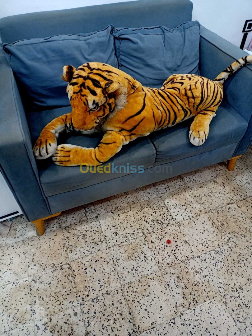 Grand tigre en peluche