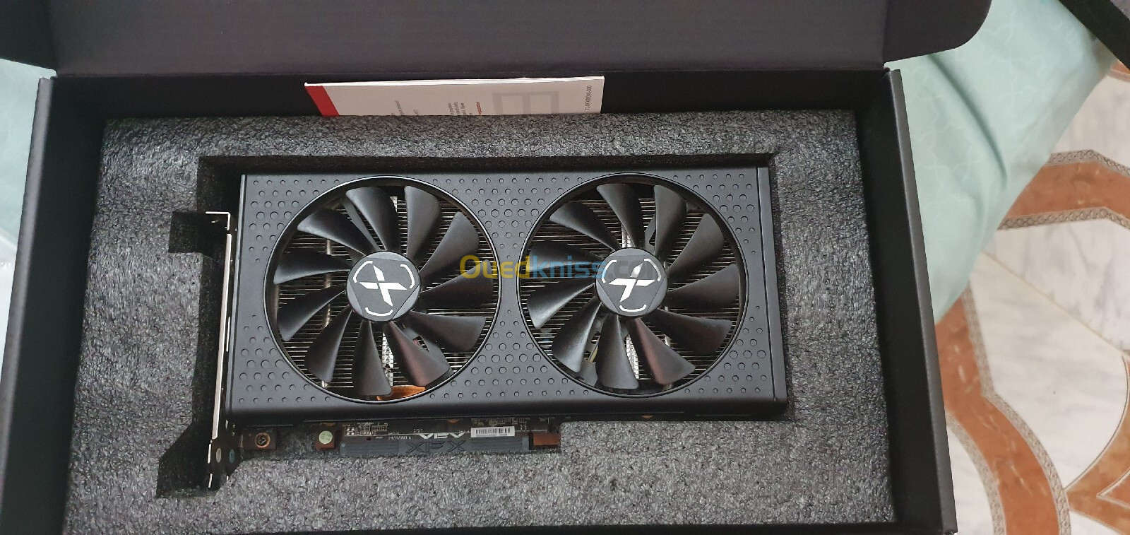 Rx 6600xt xfx swft 210 avec boite 10/10