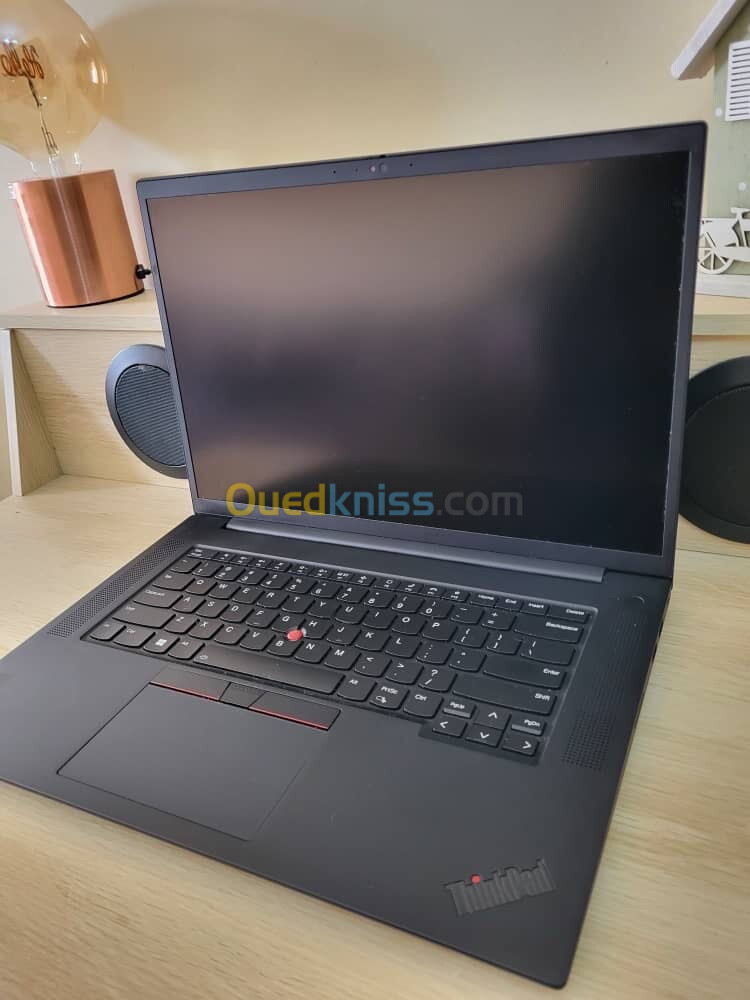 THINKPAD P1 GEN 6 16'' 2K | CORE i7-13700H | 32GB RAM | NVIDIA RTX 4060 8GB | 2To NVME SSD