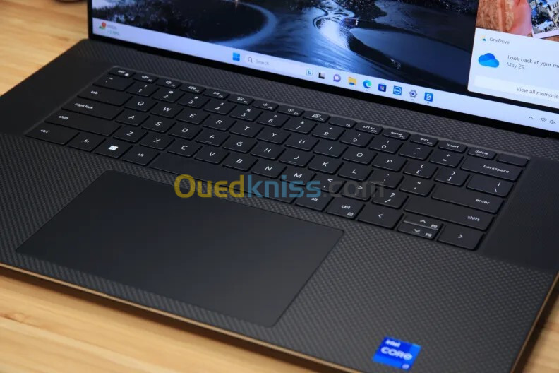 DELL XPS 9730 4K TACTILE | CORE i7-13700H | RTX 4050 6GB | 1TB M.2 SSD | 16GB RAM